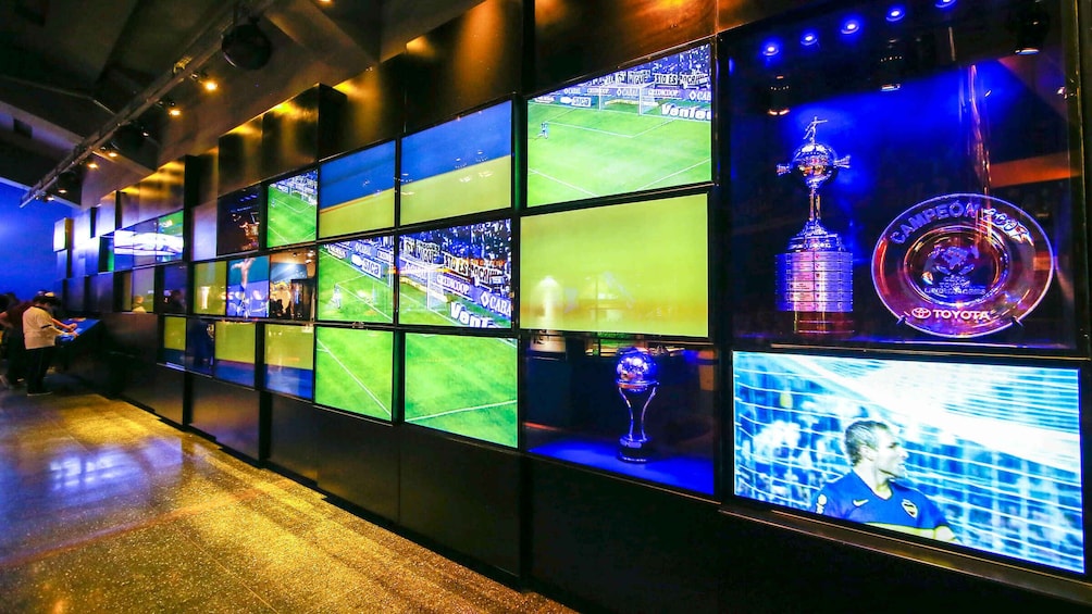 Combo Football: Hop on hop off 48hs + River Plate + Boca Juniors