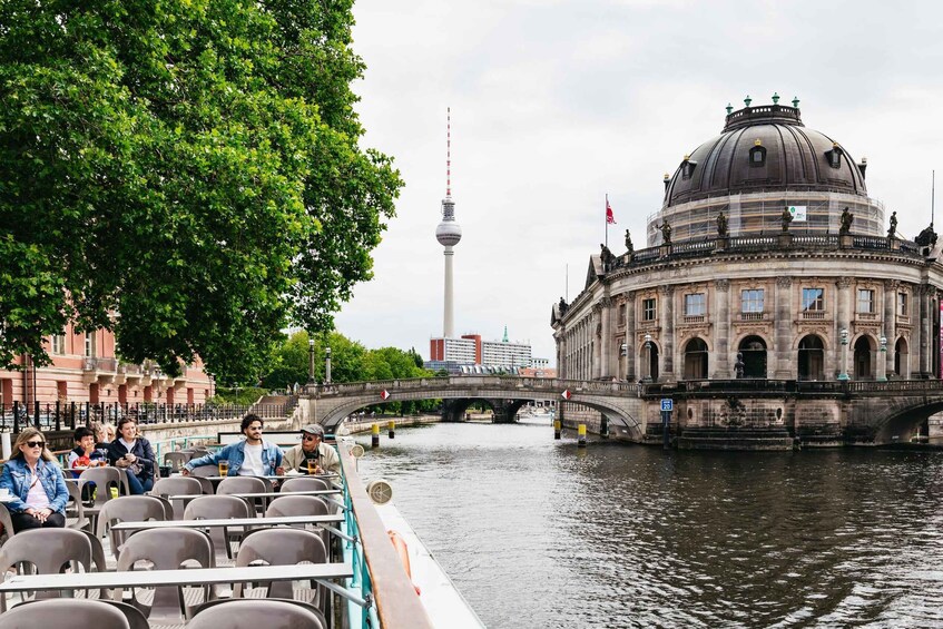 Berlin: 1-Hour City Sightseeing River Cruise