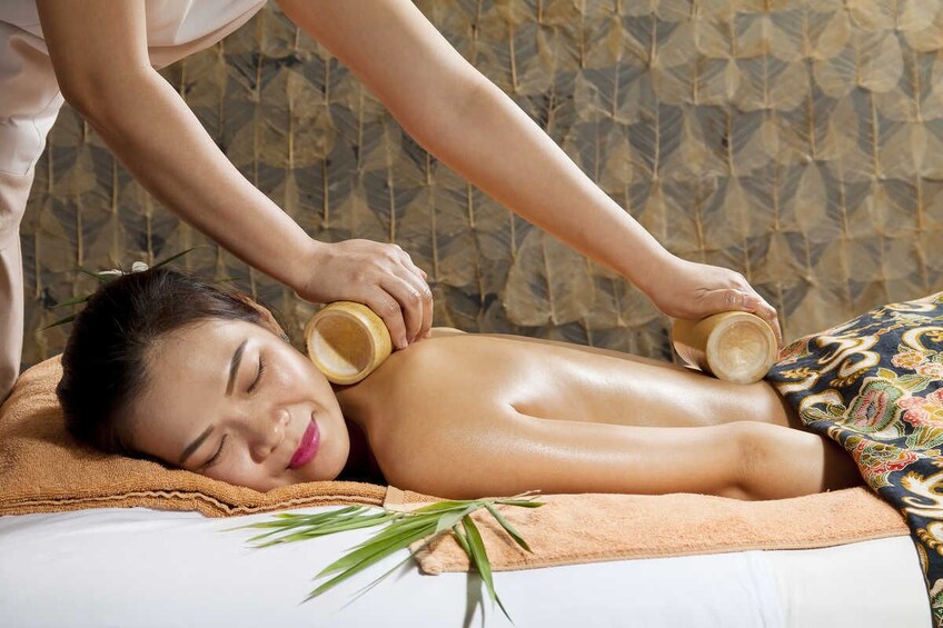 Relaxing Evening with Water Puppet And Spa Relaxation