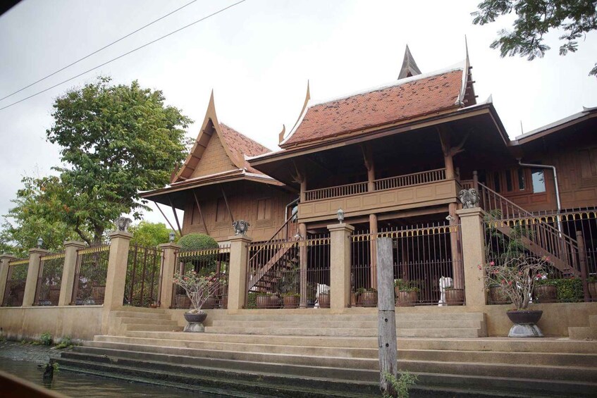 Picture 10 for Activity Bangkok: 2-Hour Canal Tour by Teak Boat