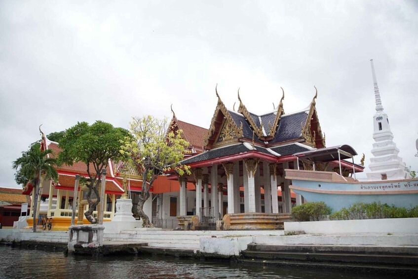 Picture 14 for Activity Bangkok: 2-Hour Canal Tour by Teak Boat