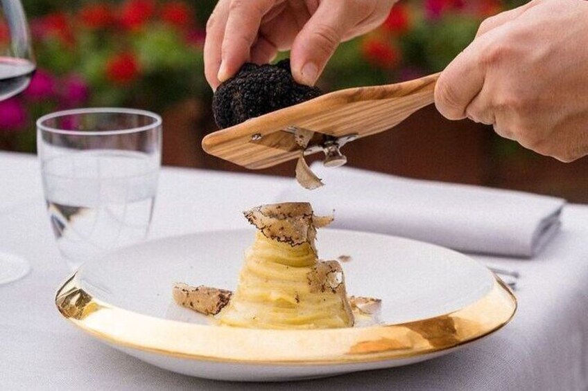 Chianti Truffle Hunting with Lunch or Dinner