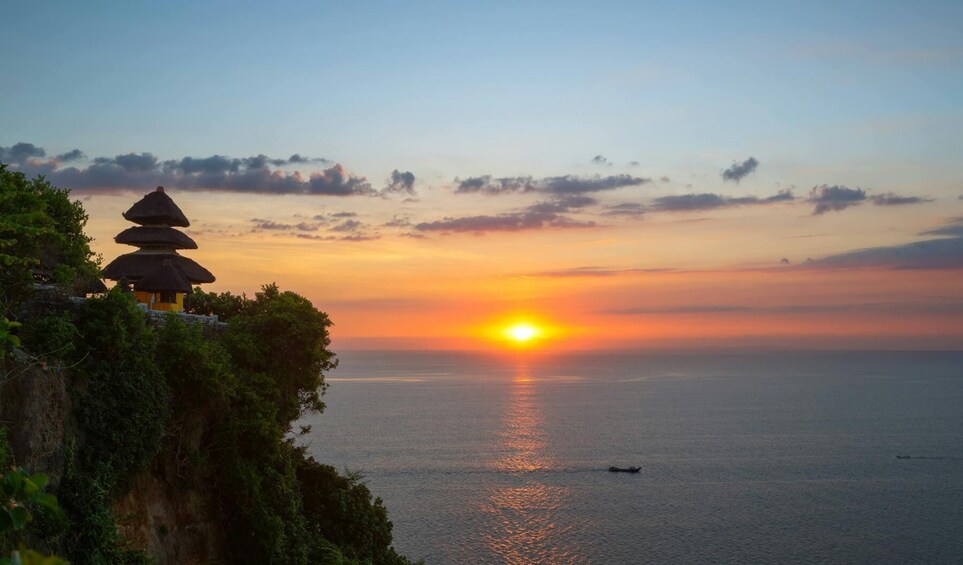 Bali Classic Private tour including Uluwatu and Kecak dance performance