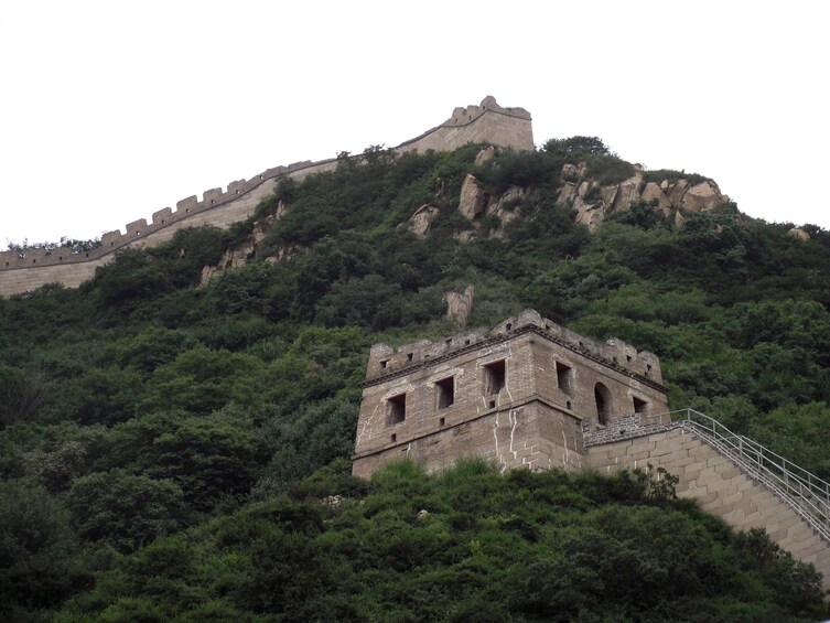 Great Wall at Badaling & Ming Tomb with Lunch One Day Tour