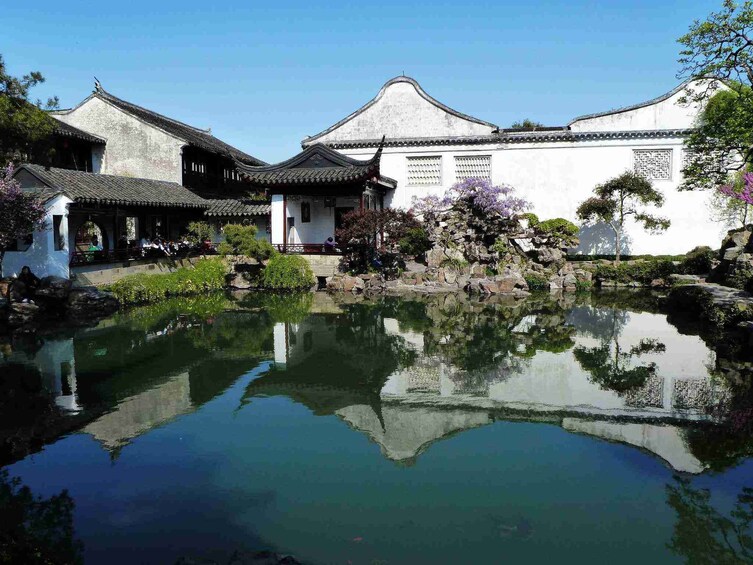 Suzhou & Zhouzhuang Water Village One Day Tour with Lunch