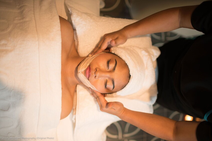 Spa Package 90 minutes in Phnom Penh transfered by tuk tuk