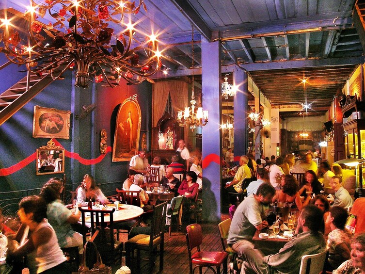 Lapa by Night: Rio Scenarium, Transfer & Dinner Option