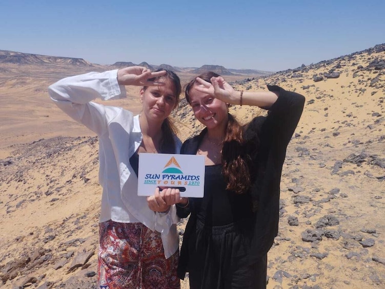 Private Day tour to White Desert and Bahariya Oasis Tour