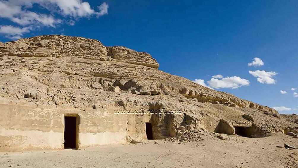 Private El Minya Day Tour from Cairo by car