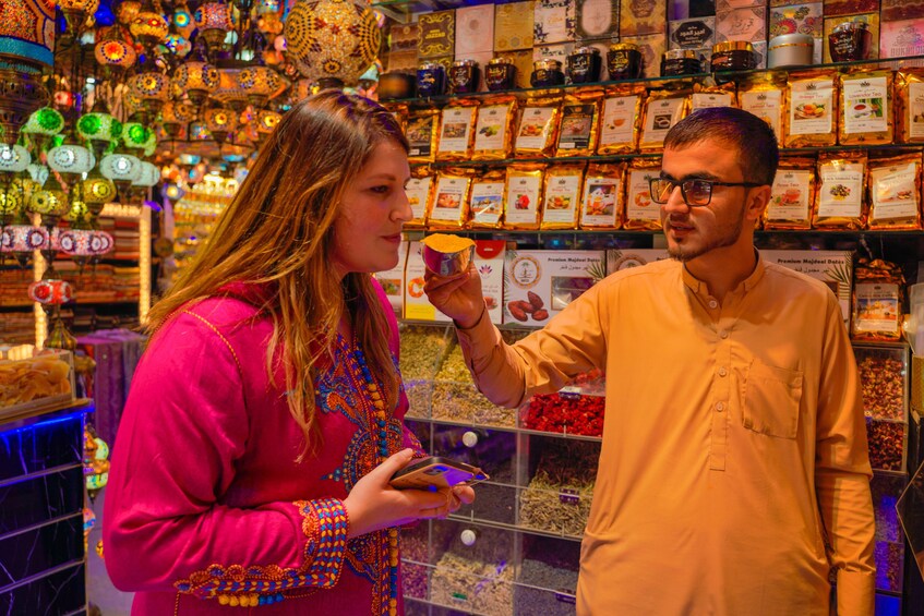 Dubai Old & Modern City Tour with Blue Mosque Visit 