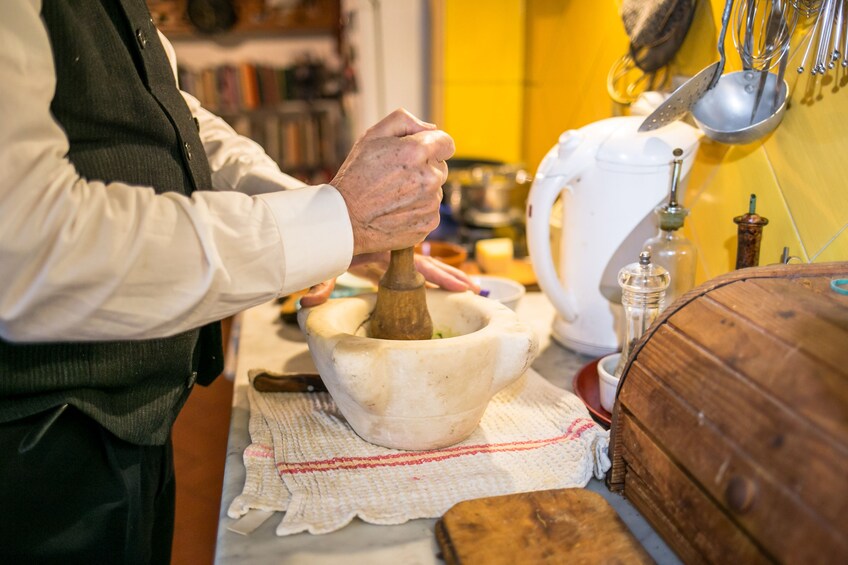 Private Market tour + Cook + Dine in local home in Florence