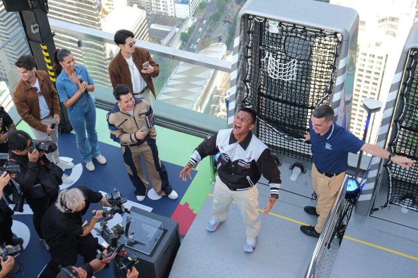 Mahanakhon Building Skywalk - Free Upgrade to Rooftop 