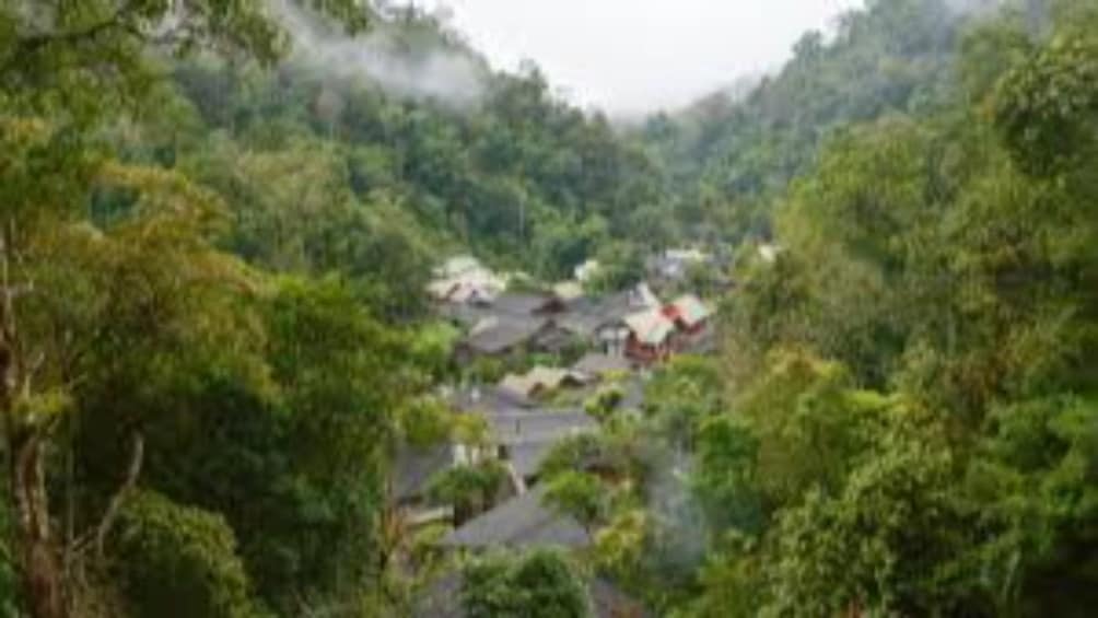 Mae Kham Pong Village Tour