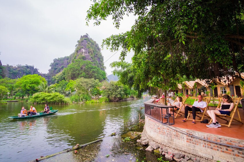  Trang An Wharf 