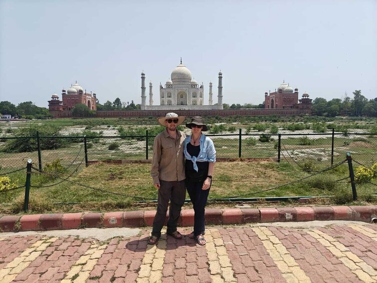 Private Overnight Taj Mahal & Agra Tour from Delhi