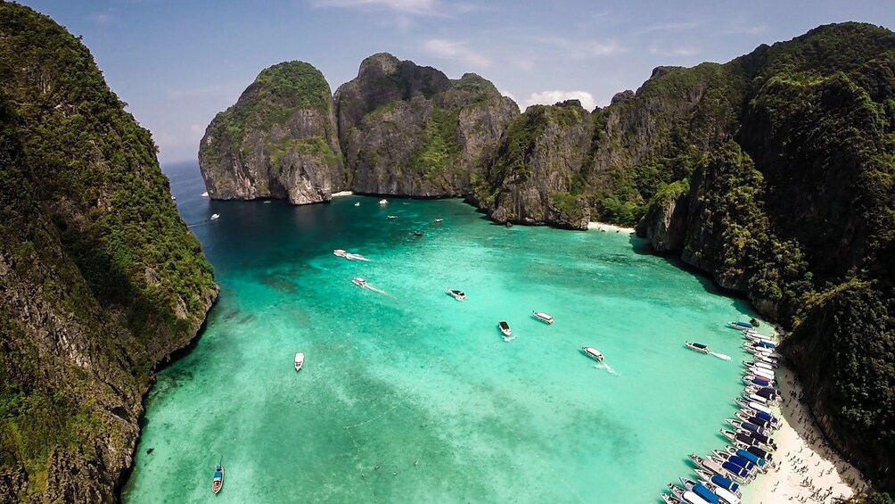 Roundtrip Phuket to Phi Phi by Ferry Tickets