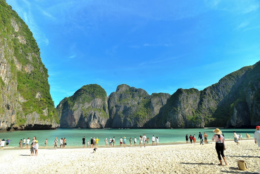 Early Bird Phi Phi Island & 4 Islands Tour From Krabi