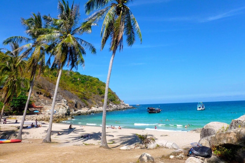 Aow Leuk Bay in Koh Tao, Thailand