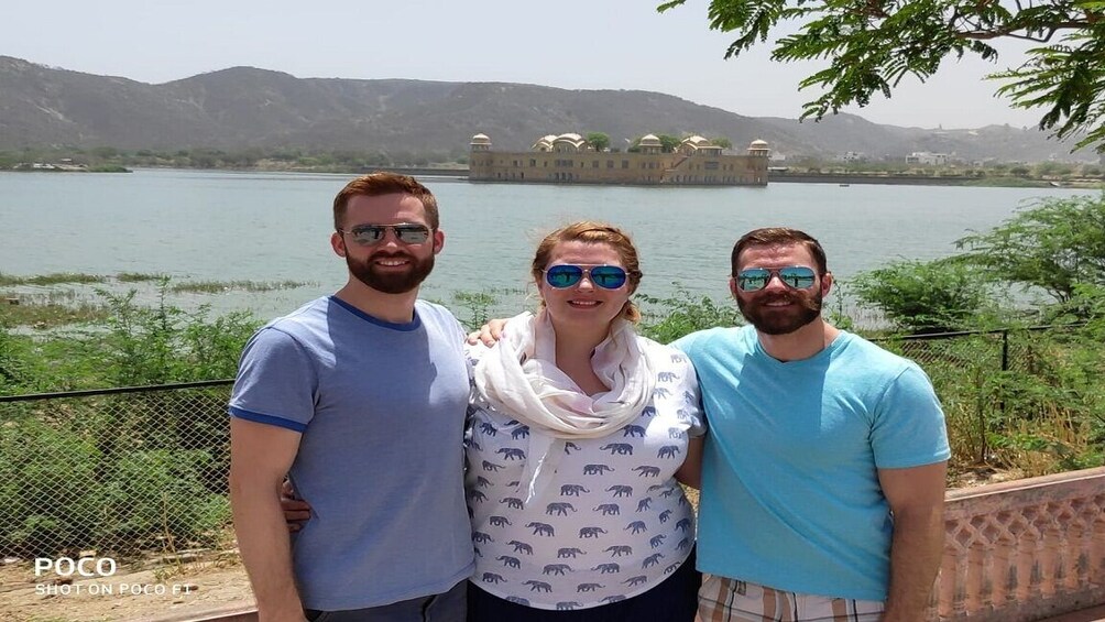 Private Full Day Jaipur City Tour from Jaipur- All Inclusive