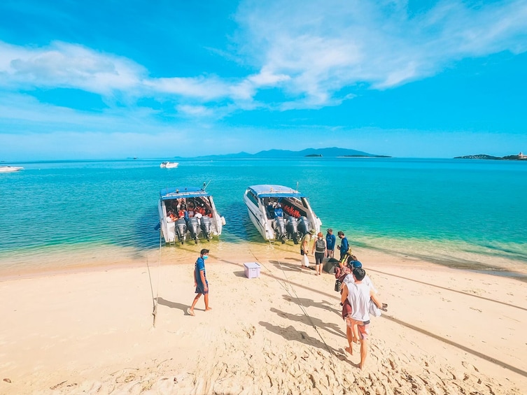 Day Tour to Angthong Marine Park by Insea Speedboat from Koh Samui