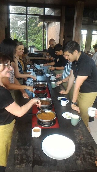 Paon Bali Cooking Class and Ubud Temple Tour