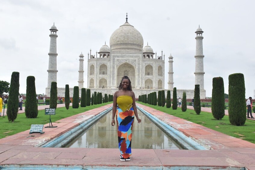 Luxury Taj Mahal Tour With Ranthambore Wildlife Safari From Delhi