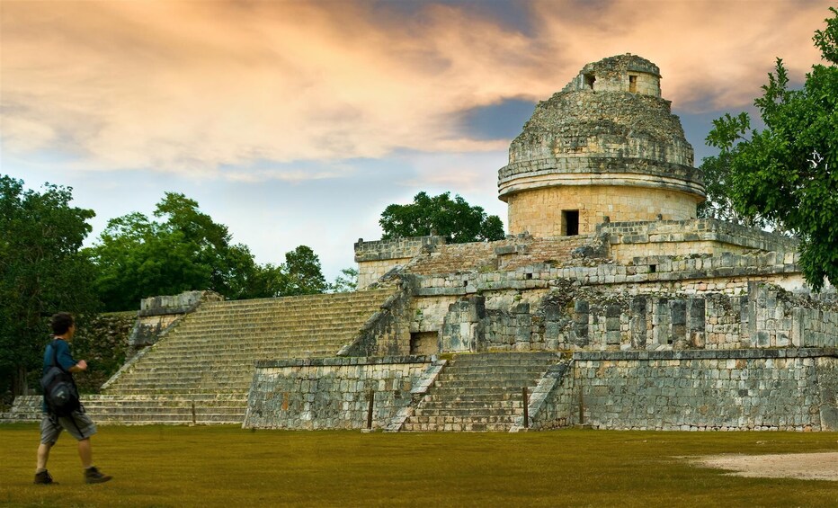 Chichen Itza from Cancun & Playa Del Carmen