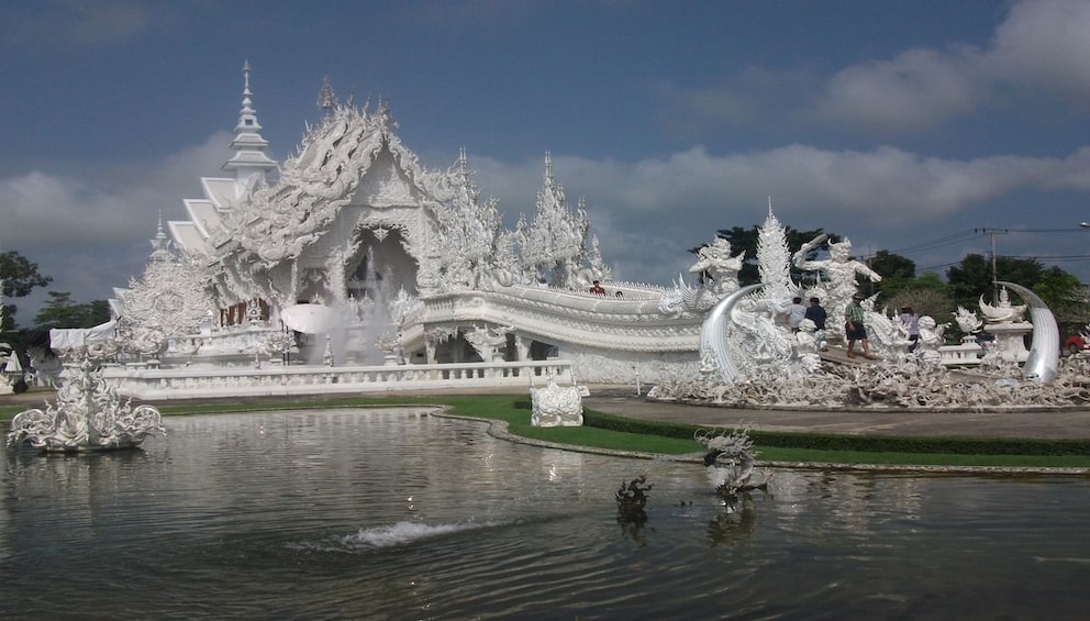 Chiang Mai's Top 3 Activities with Return Airport Transfers