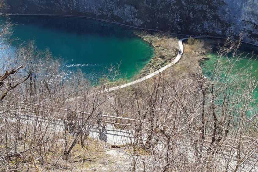 Plitvice lakes excursion , no guide ,no group , entrance ticket not included, simple and cheap