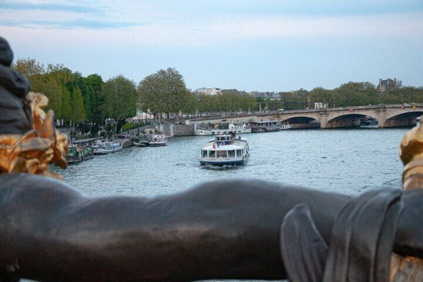 Paris en Scene Boat 3-Course Dinner Cruise
