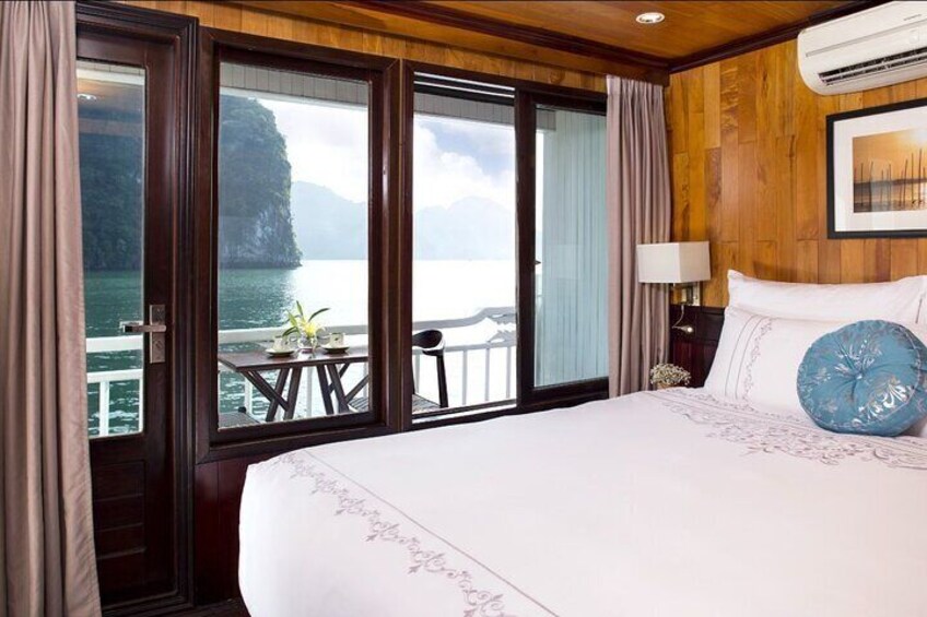 Cruising LIKE A BOSS-2d/1n All inclusive at CRUISES in Halong Bay