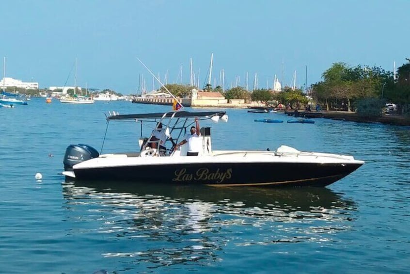 Private Boat Tour Full day trip to Rosario Islands, Cholon, Baru