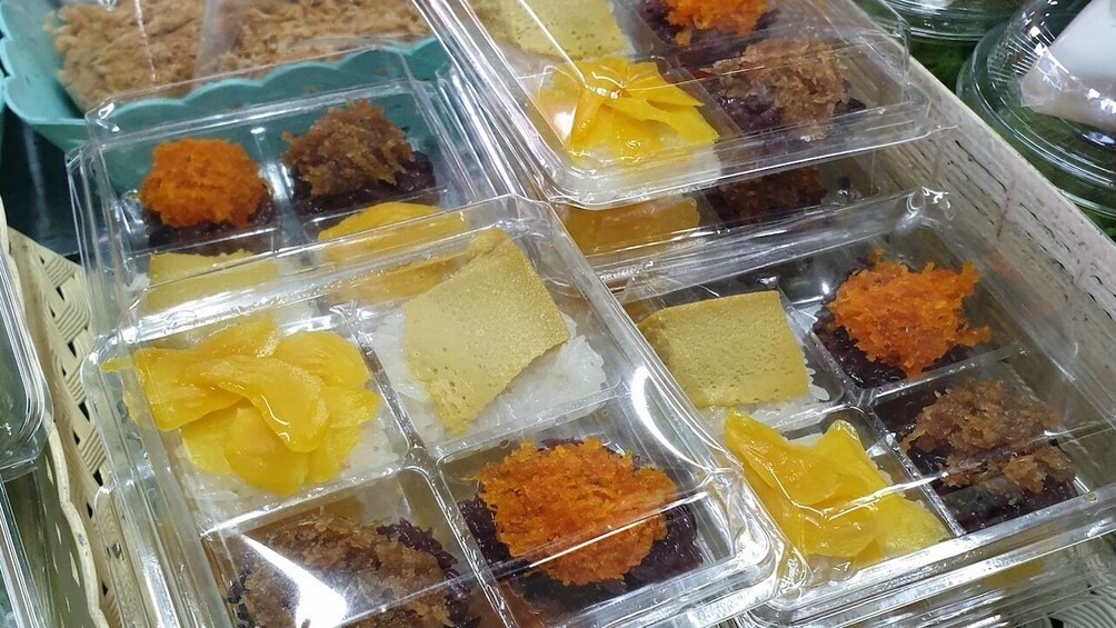Private Phuket Taste and Walk Tour
