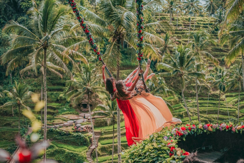 Bali Swing, Tegalalang Rice Terrace and Ubud Center
