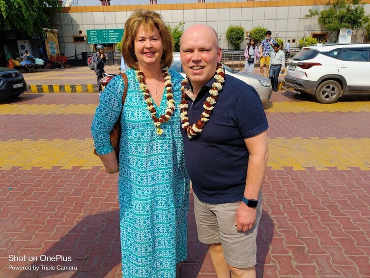 Same Day Taj Mahal Private Tour from Mumbai By Flight