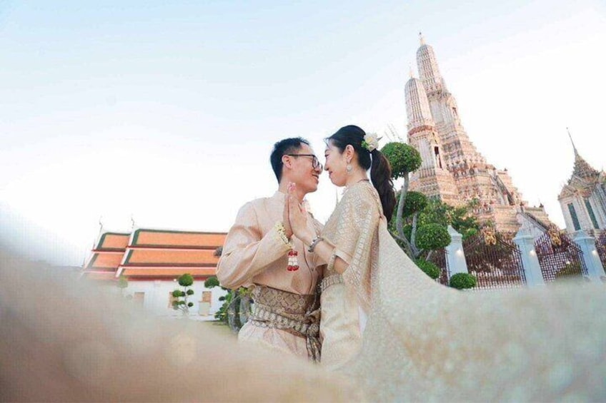 Choose Thai Dress with Photographer option for authentic Traditional Thai Costume experience with 20 picture delivered to you online by professional photographer