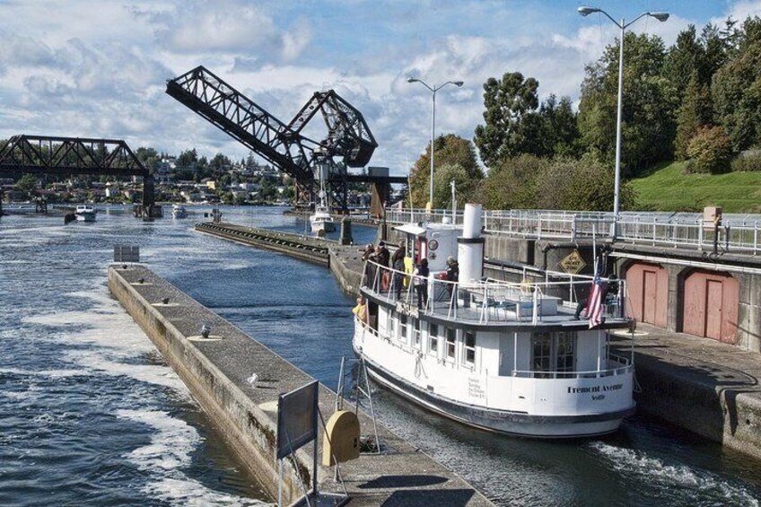 Boat going through Ballard Locks