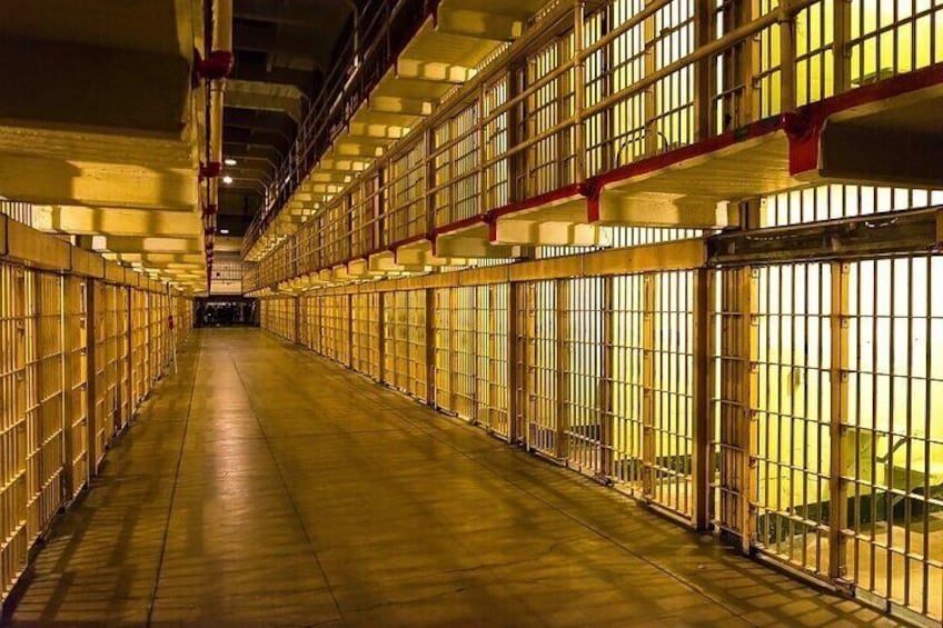 Alcatraz with Muir Woods and Sausalito Tour