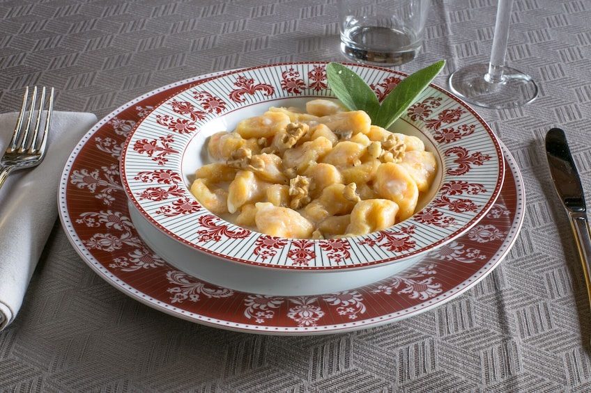 Dining experience at a local's home in Varenna
