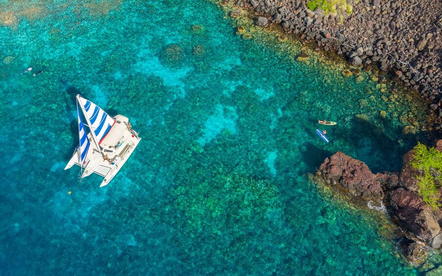 PM Sail & Snorkel Captain Cook Monument at Kealakekua Bay