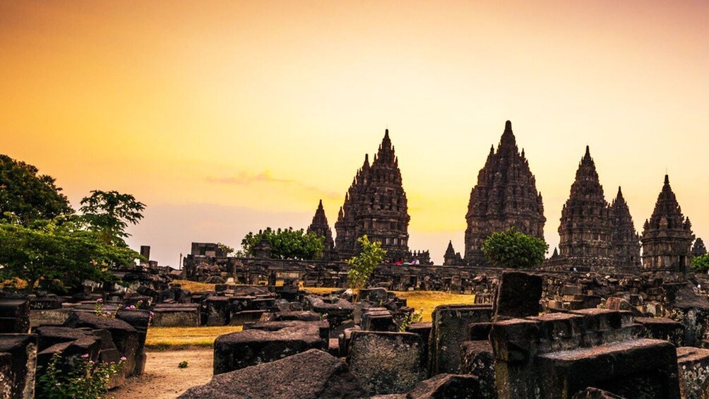 Exotic Prambanan Temple with Ramayana Ballet Join Tour