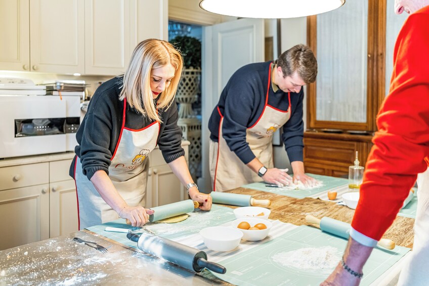 Fresh Pasta Class & Meal at a Local's Home in Venice