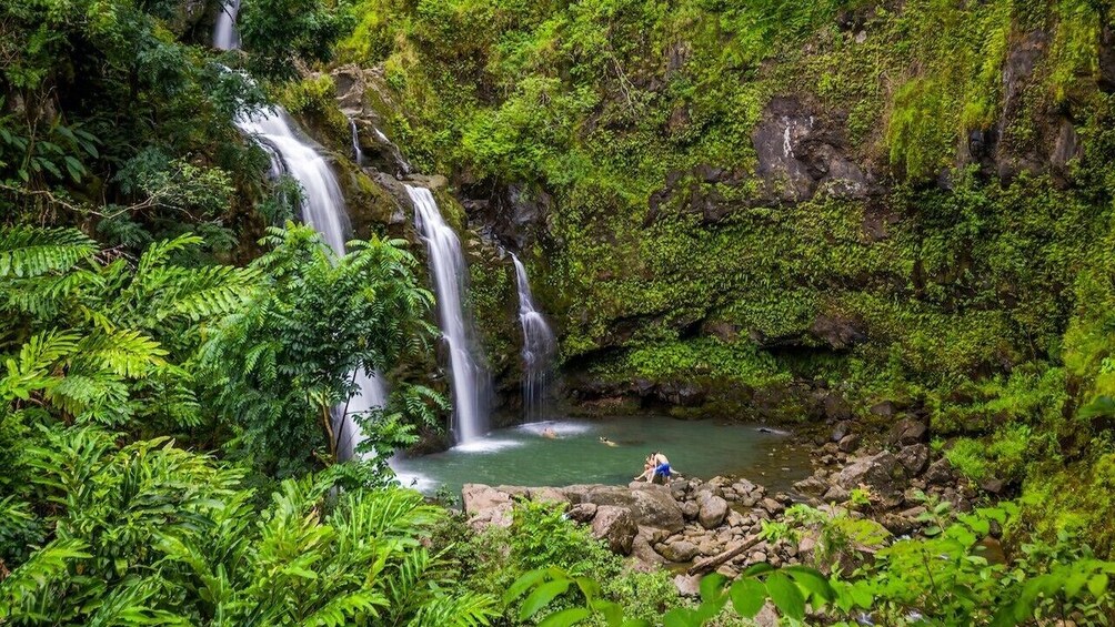 PRIVATE ROAD TO HANA, WATERFALLS & LUNCH