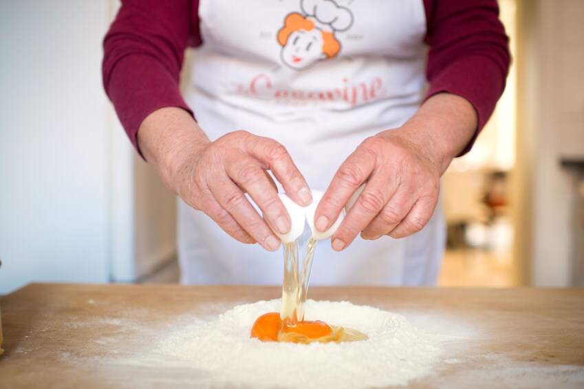 Pasta-making class at a local's home with tasting in Lucca