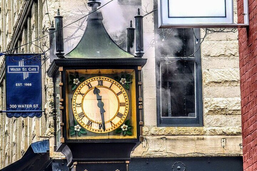 Steam clock