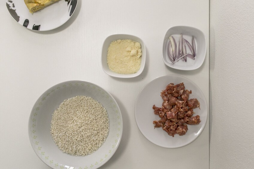 Market, Cook & Dine at a Cesarina's home in Bergamo