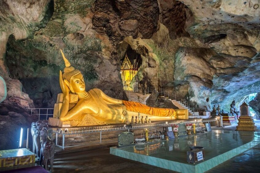 James Bond Island & Sea Cave Canoe Tour From Phuket