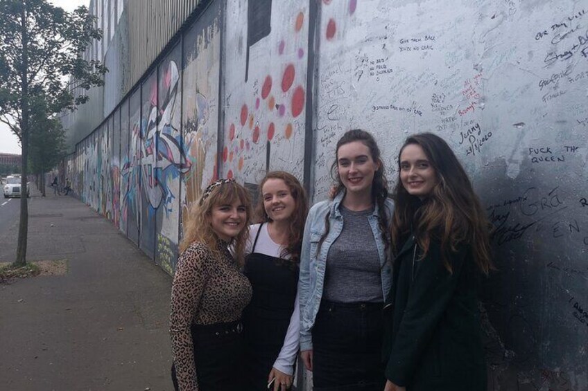 Official World Famous Belfast Taxi Tour ™