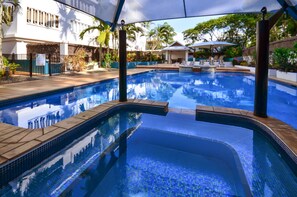 Piscina exterior