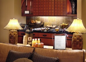 Breakfast area